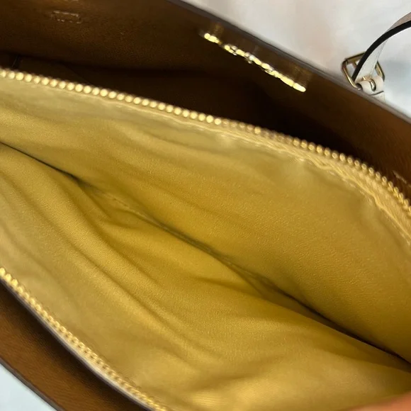 Coach Mollie tote bag 25 chalk light saddle pebbled leather c4084 - Picture 6 of 15